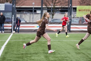 Bild 197 - wBJ FC St. Pauli - Walddoerfer SV : Ergebnis: 3:4